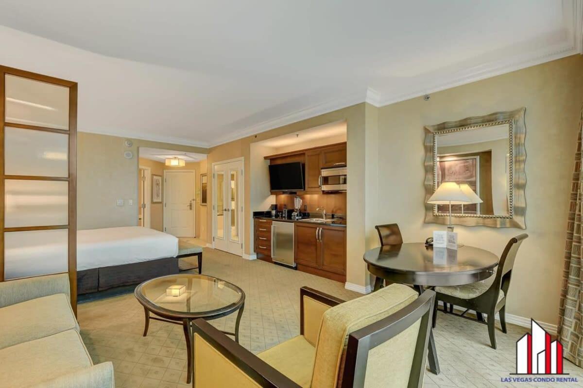Mgm Signature-22-611 Strip View Jacuzzi Studio Las Vegas Luaran gambar