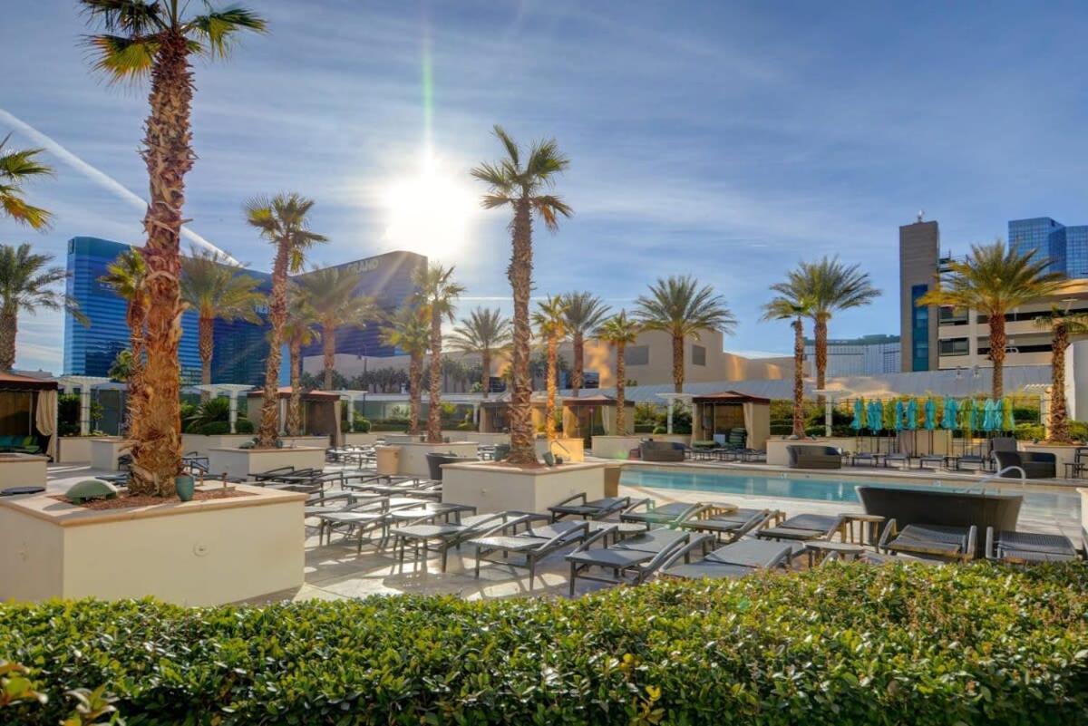 Mgm Signature-22-611 Strip View Jacuzzi Studio Las Vegas Luaran gambar